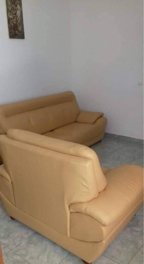 Apartamento T1 Mobilado Com Wi-Fi Прая Екстер'єр фото
